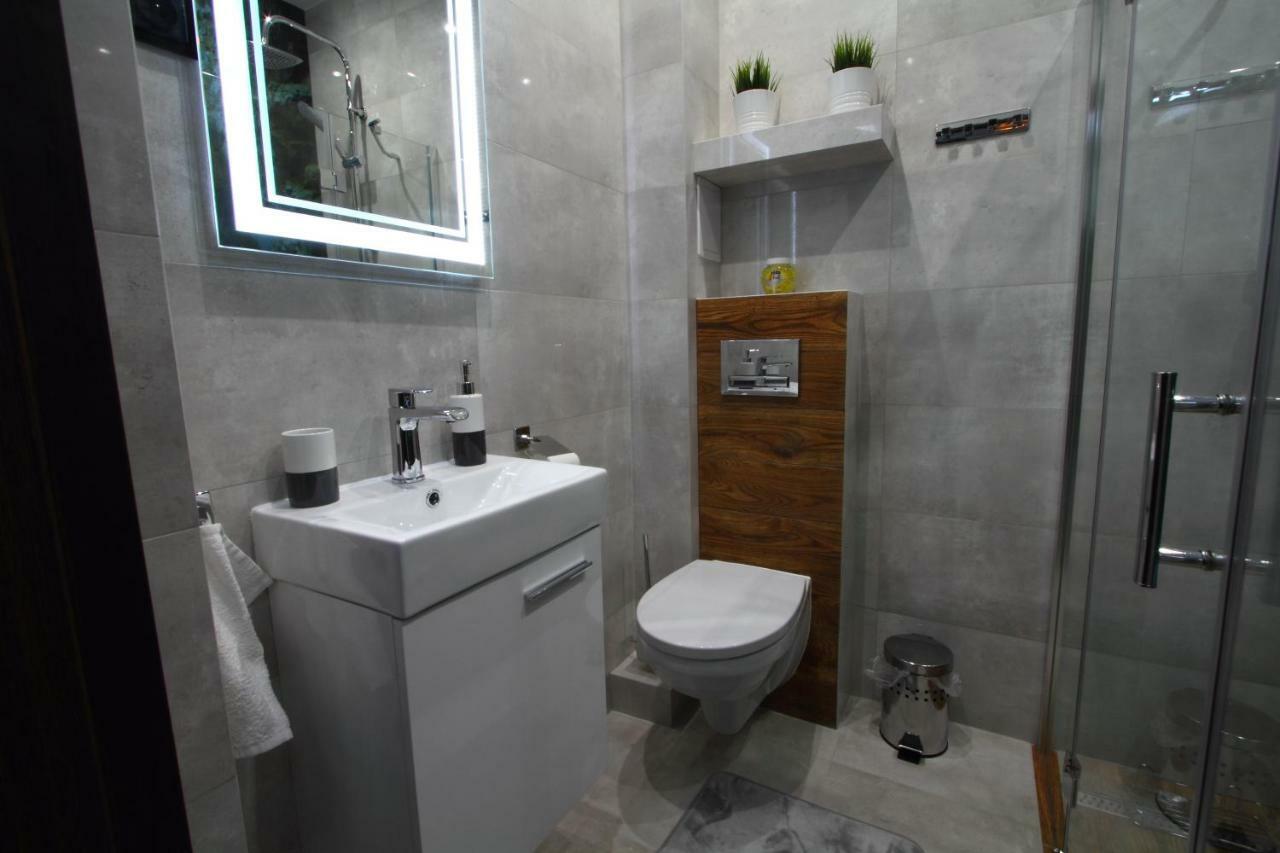 Апартаменти Apartament H&P Gold Варшава Екстер'єр фото